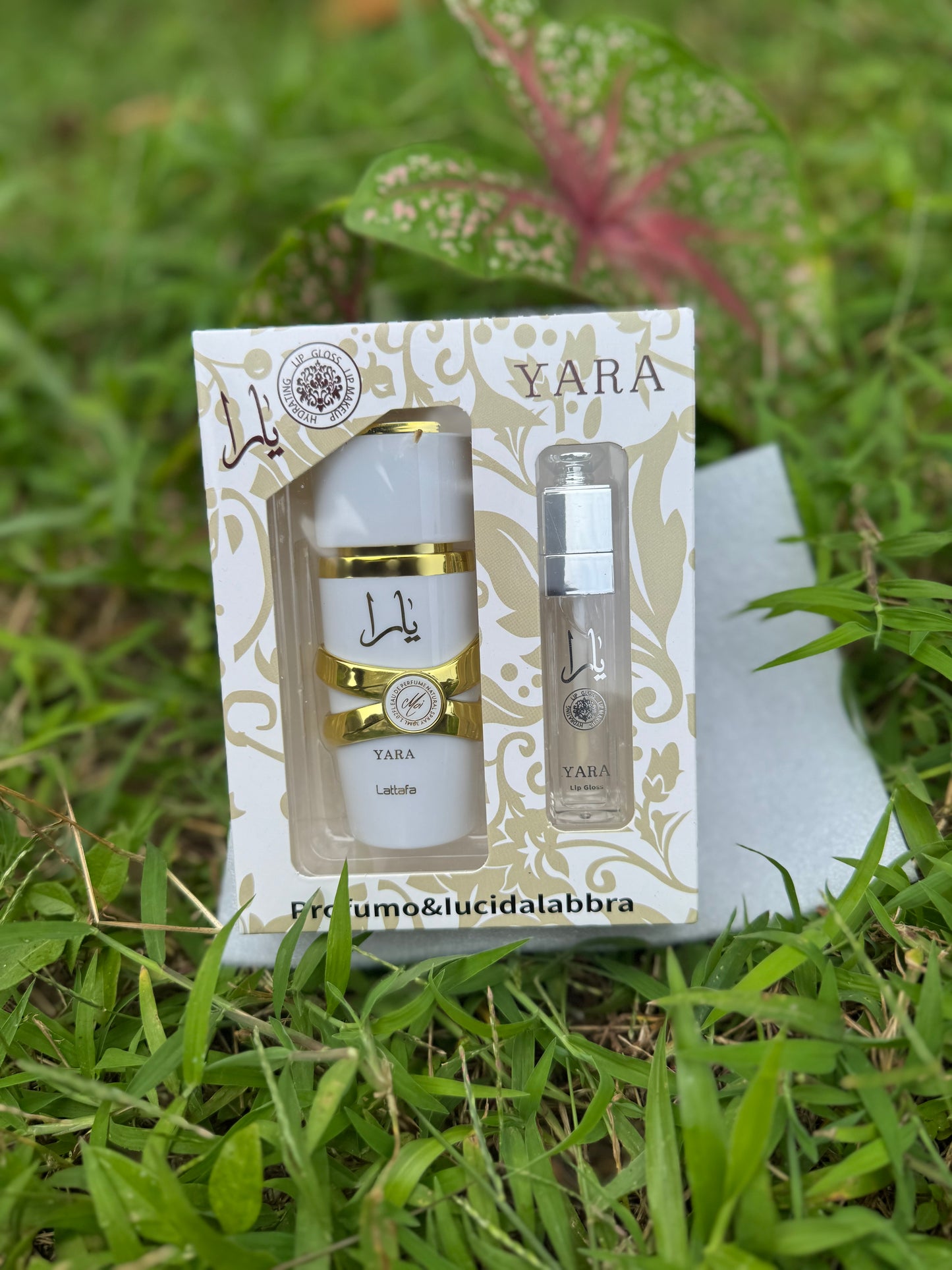 Coffret YARA – Parfum 30 ml & Gloss à Lèvres 4ml